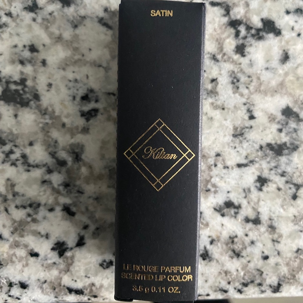 KILIAN SCENTED LIPSTICK - Picture 2 of 4